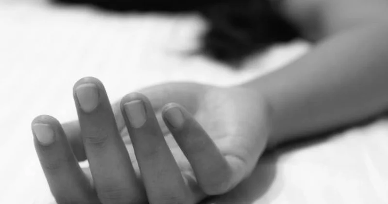 Атырау облысына қарасты Доссорда 10 сынып оқушысы үйінен өлі күйінде табылды