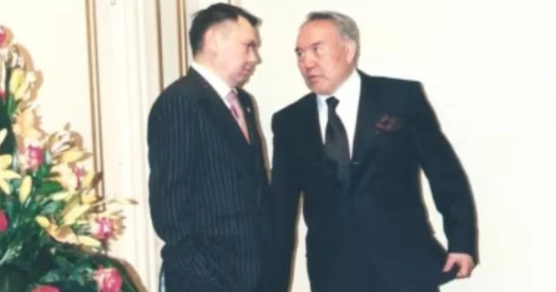 Рахат Әлиев қайын атасы Назарбаевты биліктен кетірмек болған танымал саясаткер