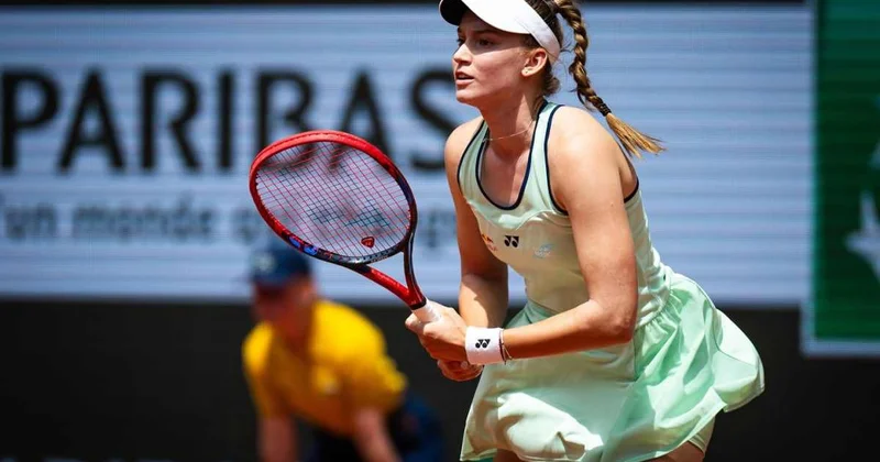 Елена Рыбакина пробилась в третий круг топового турнира в Дубае