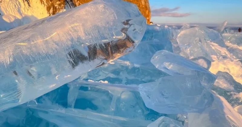 Рыбак застрял руками в двух лунках и не мог выбраться в Астане (ВИДЕО)