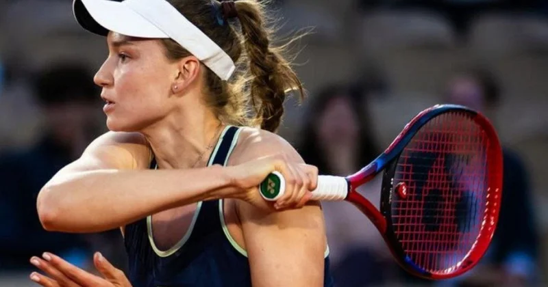 Елена Рыбакина неожиданно снялась с турнира в ОАЭ