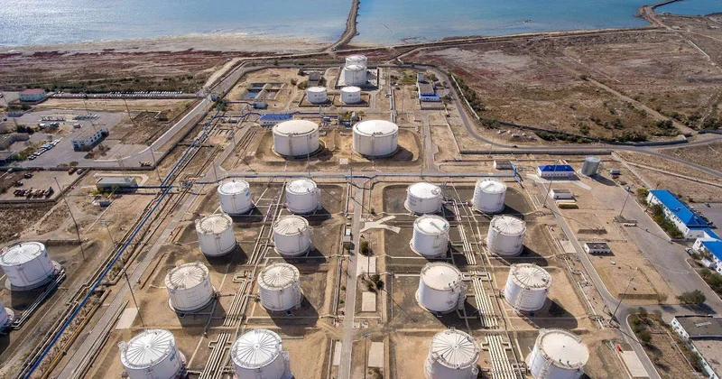 Испания высвобождает 11,5 млн баррелей нефти из стратегических запасов