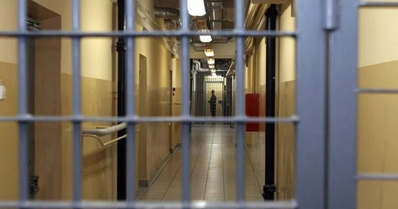 Атыраудағы бүтін бір отбасының өлімі: күдікті сот санкциясымен екі айға қамалды