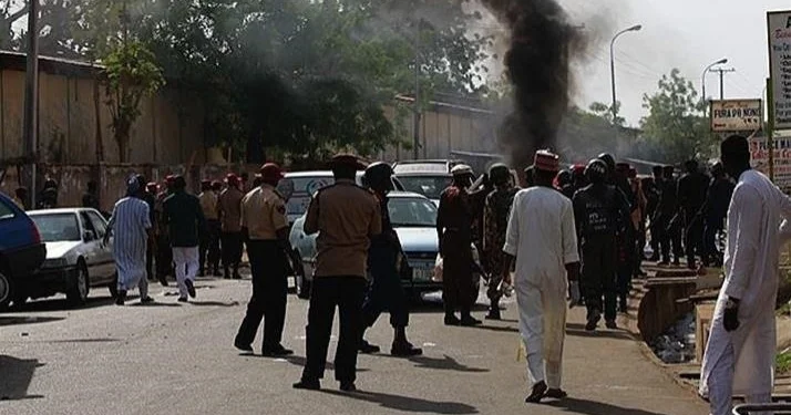 Нигерияда жанкештілер жасаған бірқатар теракт салдарынан 23 адам қаза тапты