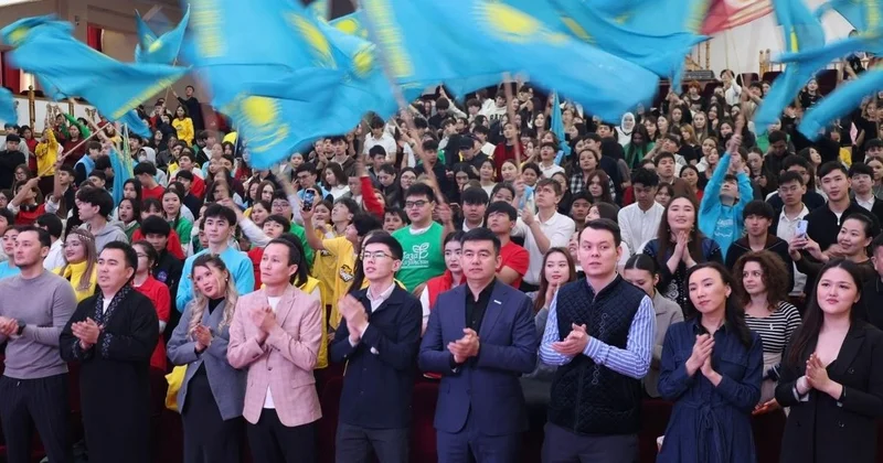 На форуме в Алматы указали на важную роль молодежи в принятии новой Конституции