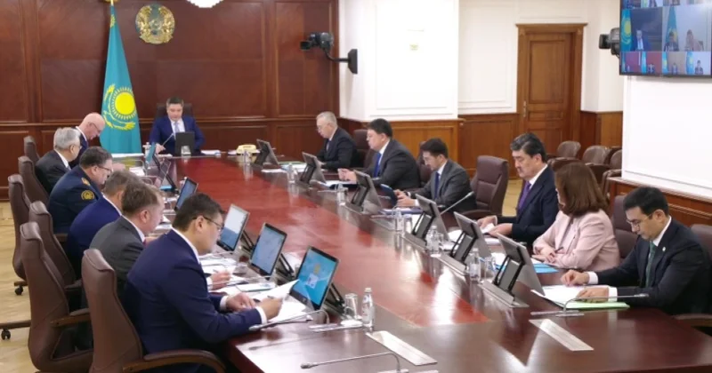 Олжас Бектенов ел халқын жаңа Конституцияның қабылдануымен құттықтады