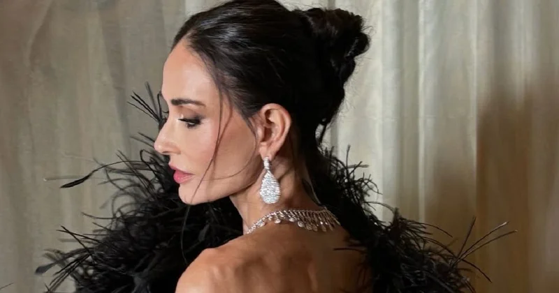 Пожалуйста, съешь чизбургер : фанаты Деми Мур оценили ее наряд и попросили набрать вес