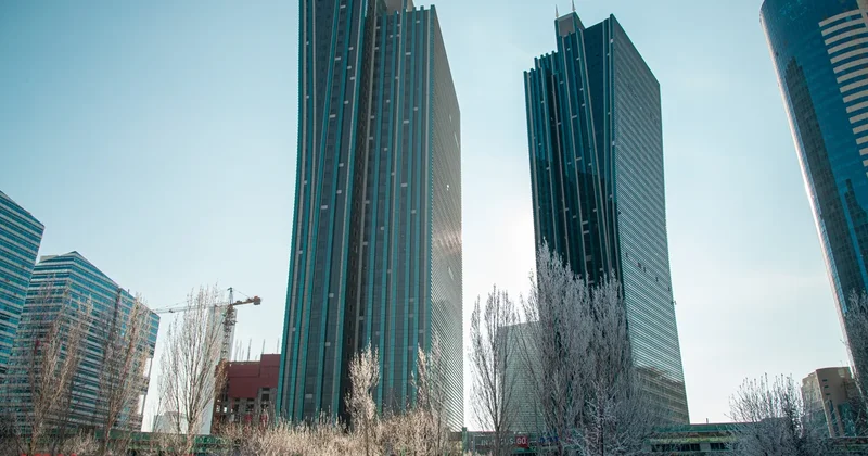 Потепление и туманы: прогноз погоды в Казахстане на 18 марта