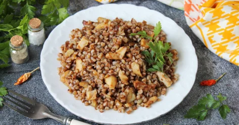 С чем лучше не сочетать гречневую крупу диетолог