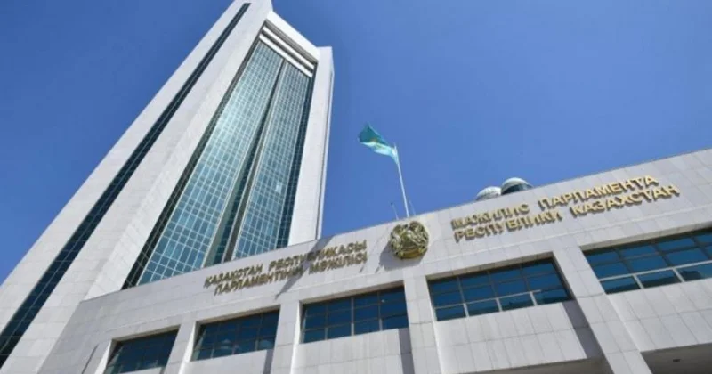 Ерлан Кошанов: Пять новых конституционных законов внесут в Парламент Казахстана