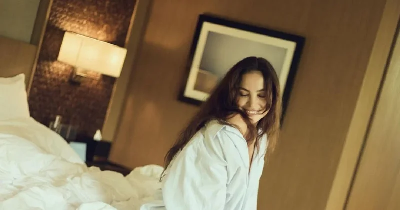 Даже женщин с ума сведет : Асель Сагатова поделилась чувственной фотосессией