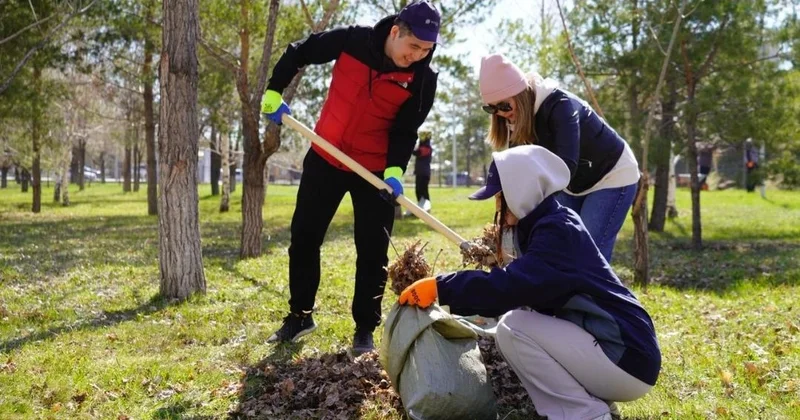 40 мың адам және 100 тонна қоқыс: Астанадағы Таза аула акциясы қалай өтті