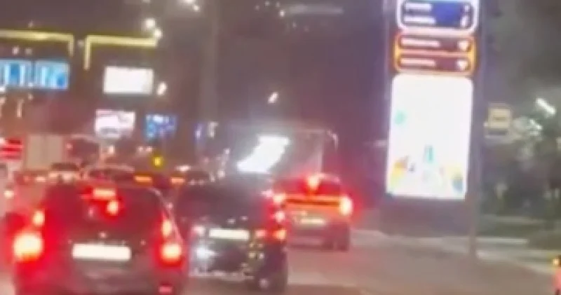 Алматыдағы Әл Фараби даңғылындағы жаңа жарыстар видеоға түсіп қалды