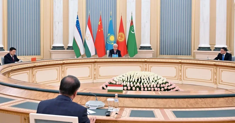 Президент: Жасанды интеллект деструктивті күштердің қолында қауіпті қаруға айналуы мүмкін