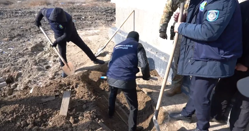 Бір пышақпен бүкіл отбасы дерлік өлтірілді. Атыраудағы трагедияның жаңа мәліметтері