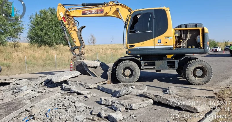 Аптап ыстық жолды бүлдірді: Түркістан облысында жөндеу басталды