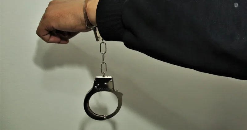 Десять суток ареста получил пассажир такси в Астане