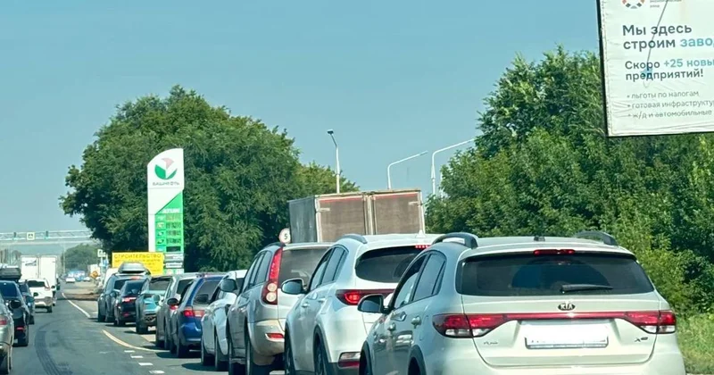 Қазақстан Ресейге отын жіберді: қанша және қандай бензин экспортталды