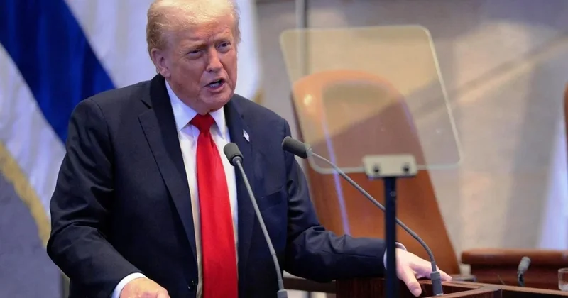 Трамп Зеленский мен Путинге келісімге келуді ұсынды