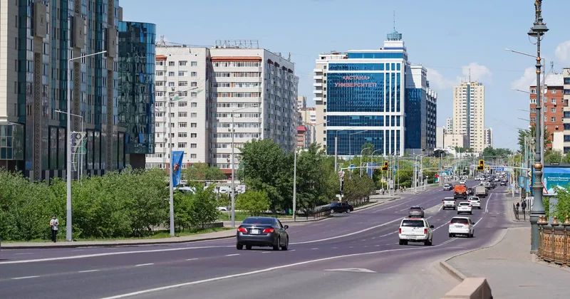 Астанада жыл соңына дейін тағы 15 шақырым жол салынады әкім