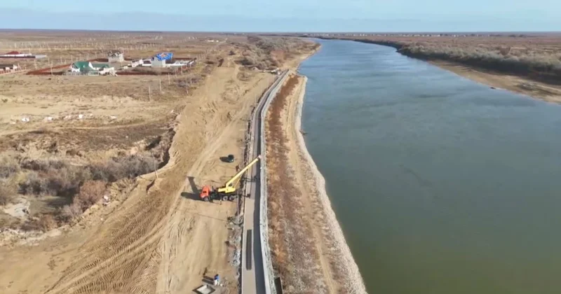 Тасқын қаупі: Жайық жағасы бекітіліп жатыр