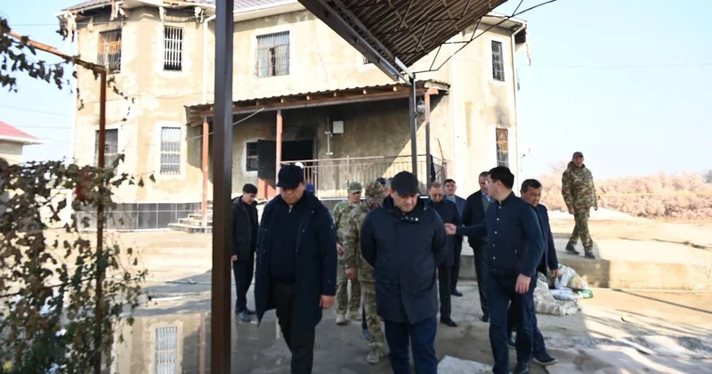 Тяжелая трагедия : аким Туркестанской области побывал на месте пожара