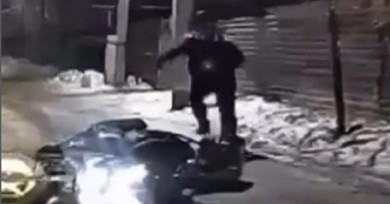 Пьяный астанчанин бросил свой мопед и начал убегать от полицейских