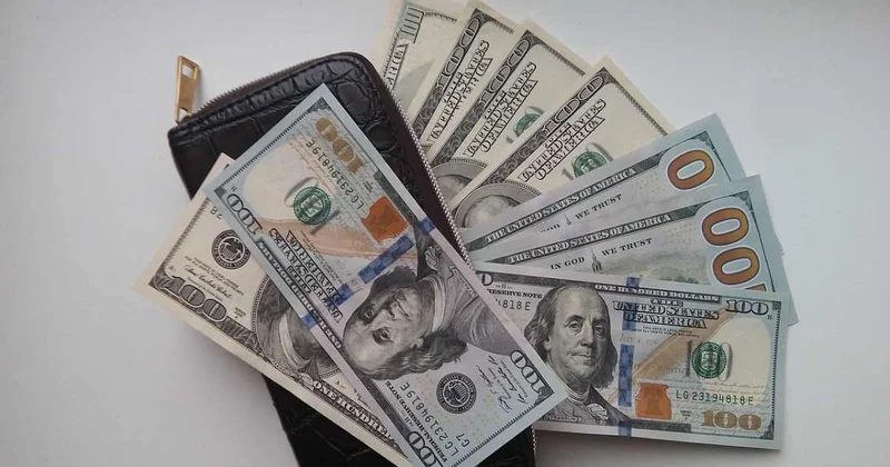 Где выгодно обменять доллар и другие валюты 18 ноября