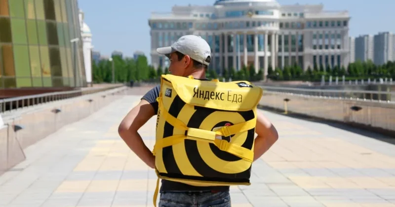 Курьеры выходят из тени. В Казахстане взорвался рынок ИП по доставке еды