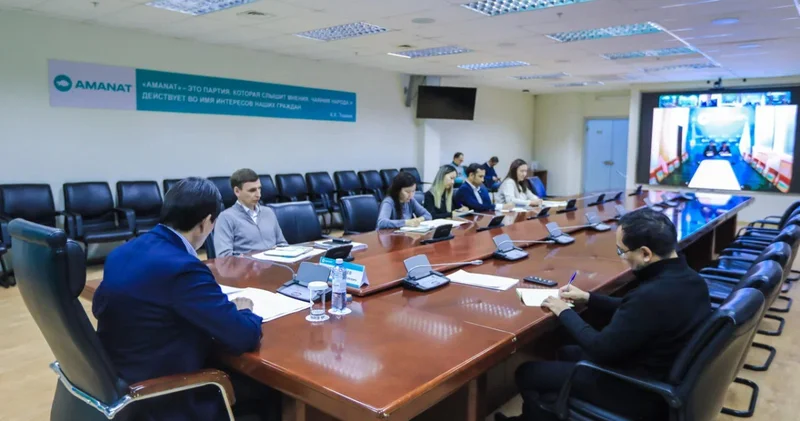 AMANAT партиясы шағын және орта бизнеске көрсетілетін қолдауды күшейтуде: салыққа қатысты шешім 1 желтоқсанға дейін қабылдануға тиіс