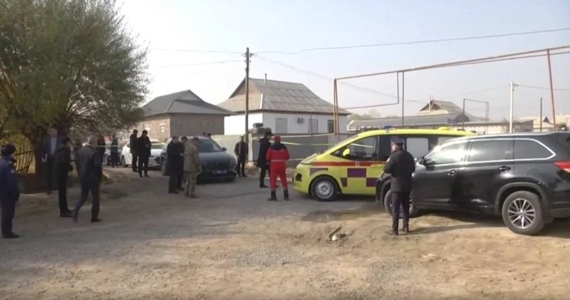 Жетісайдағы өрт: 15 қабір дайындап жатыр. Ауыл тұрғындары не дейді?