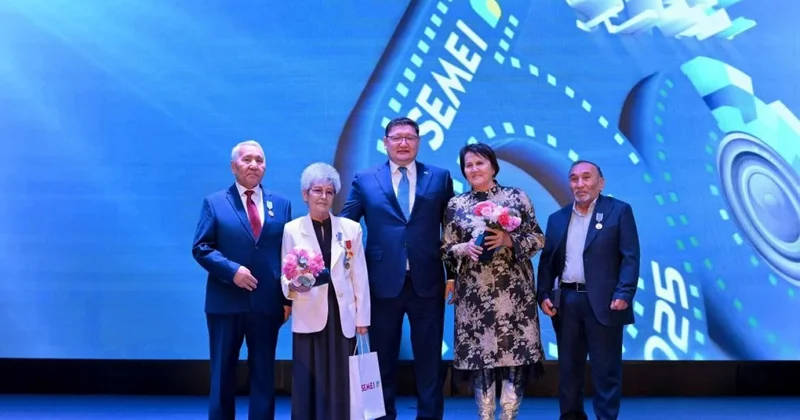 Абай елінің айнасы