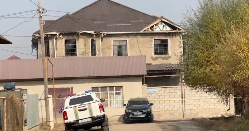 "Кричала из дома и звала на помощь". Соседи рассказали о смертельном пожаре в Туркестанской области