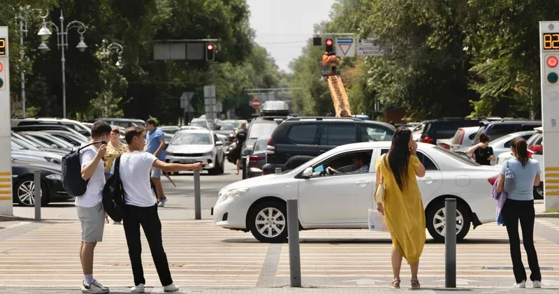 Жол қозғалысы ережелерiндегі және мемлекеттік нөмірлерді тіркеудегі өзгерістер: ІІМ бұйрығы