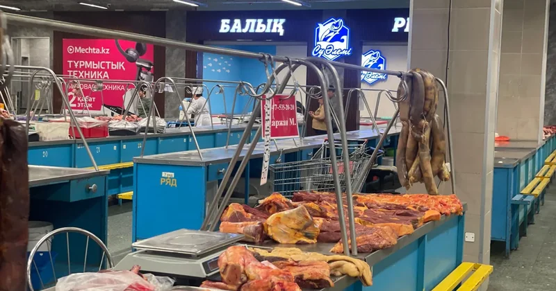Не халяль : в Астане вспыхнул спор из за темного мяса сайгака на прилавках супермаркетов