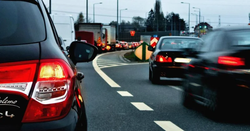10 балльные пробки образовались в Алматы после снегопада