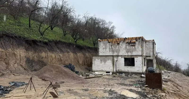 Дрондар заңсыз құрылыс нысандарын анықтау үшін қолданылады