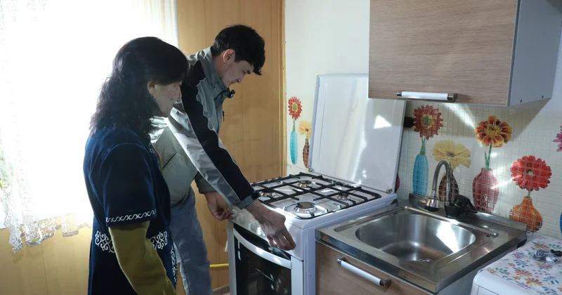 Кеңгір ауылы газға қосылып, таза ауыз сумен қамтылды