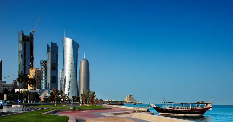 В Катаре трудовым мигрантам из Казахстана обещают соцгарантии: соглашение вступило в силу