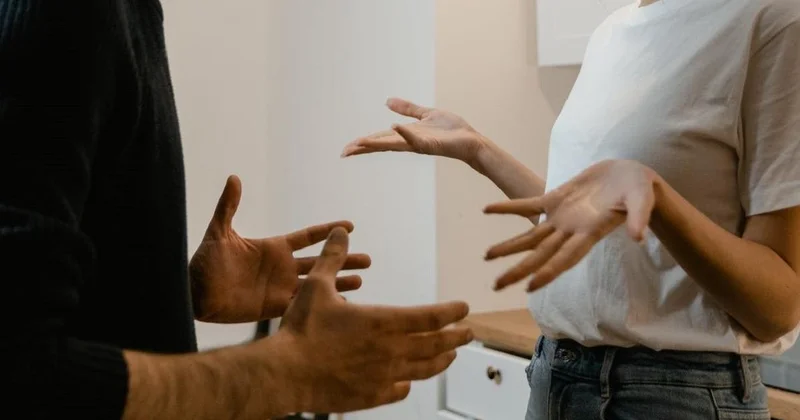 Казахстанец постоянно материл свою жену и лишился свободы после ее обращения в суд