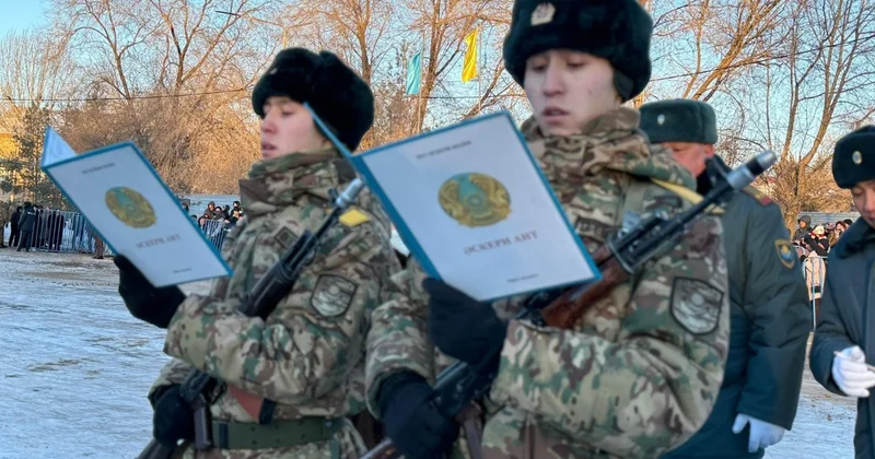 Оралда Ұлттық ұлан қатарында егіздер салтанатты түрде ант берді