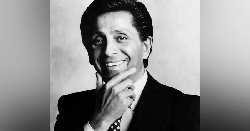 Valentino сән үйінің негізін қалаған Валентино Гаравани өмірден өтті