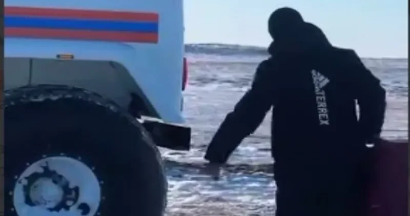 Атырауда төтеншеліктер қар құрсауында қалып кеткен студенттерді құтқарды