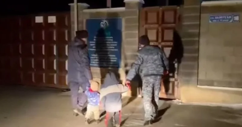 Казахстанку задержали, ее детей отправили в соццентр из за видео в WhatsApp (видео)