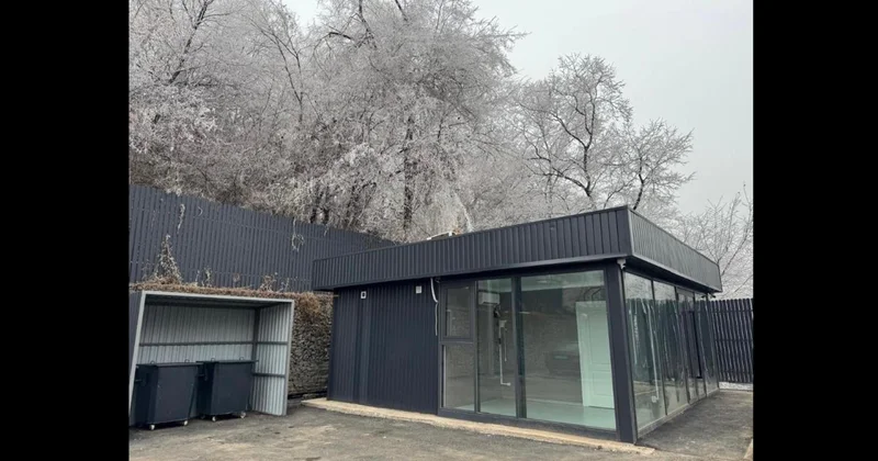 Без стоянок у обочин: в Алматы строят остановки с комнатами отдыха для водителей автобусов