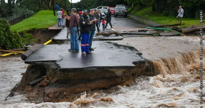 В ЮАР объявили режим национального бедствия из за наводнений