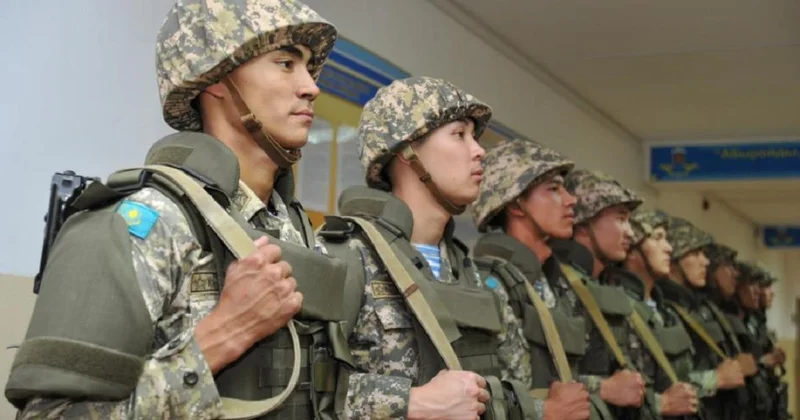 Новые правила по выдаче кредитов разработали для казахстанцев призывного возраста