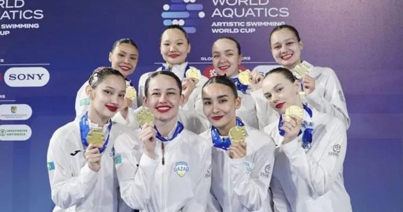 Әлем кубогі: Қарағандылық спортшылар артистік жүзуден 14 медаль еншіледі