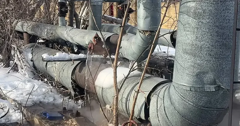 "Мы никого не наказывали". Аварии на тепловых сетях в Темиртау прокомментировали в Минэнерго