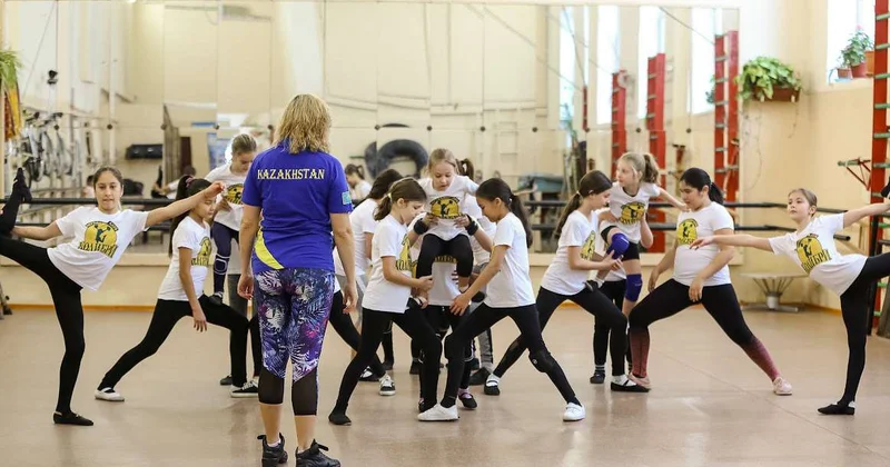 Поддержку туризма и детского спорта усиливают в Казахстане